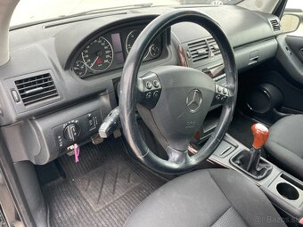 Mercedes- Benz A 180 CDI - 11