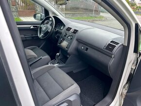 Volkswagen Touran 2.0 TDI Comfortline DSG - 11