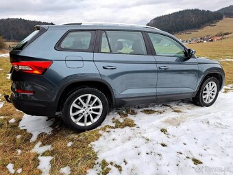 Škoda Kodiaq 1.5 TSI DSG style výbava,kessy,led,kamera - 11