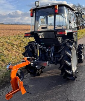 Malotraktor KUBOTA GL 25 Diesel 3 válec, 25HP - 11