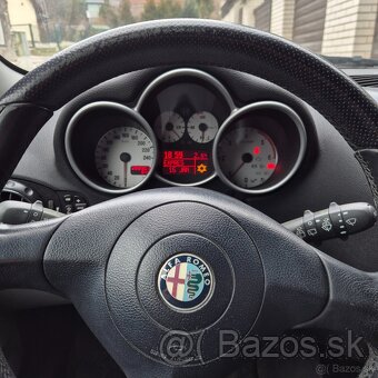 Alfa Romeo 147 1.9jtd - 11