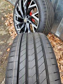 Nová letní alu kola Helix 19" Škoda Superb 235/40 R19 - 11