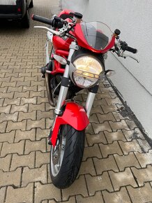 DUCATI MONSTER 1100 - 11