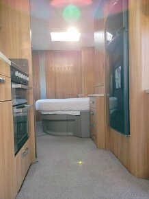 Celoroční karavan  SWIFT Conqueror 645 r.v 2015 ALDE - 11