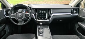 Volvo V60 D3 Momentum Pro - 11