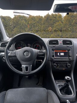 Volkswagen Golf 1.6 TDI - 11