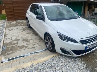 Peugeot 308 - 11