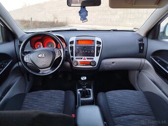 Kia ceed 1.6crdi - 11