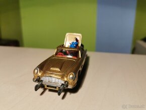 Corgi toys Aston Martin DB4 - 11