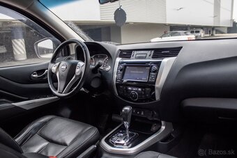 Nissan Navara DoubleCab dCi 190 Tekna A/T - 11