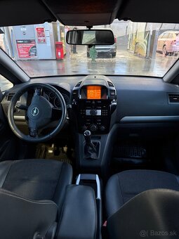 Predam peknú Opel zafira 1.9 88kw rok 2008 - 11