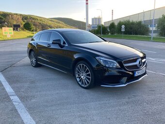 Mercedes CLS SB 400 4matic - 11