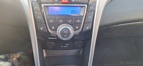 Hyundai i30 combi diesel - 11