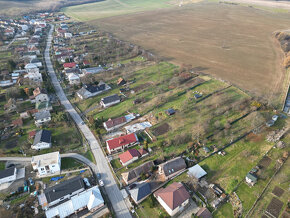 Na predaj pozemok 1448 m2 so starým rodinným domom, Olšovany - 11