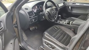 VW TOUAREG 3.0TDI - 193KW R-line r.v. 2015 - 11