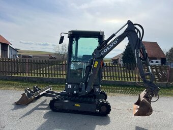 Minibagr Volvo EC18E hyd.podvozek,pouze880mth,2019 - 11