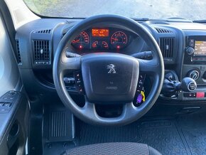 Peugeot Boxer 2.2 Hdi XXL najeto 76tis r.v. 7/2021 tažné zař - 11