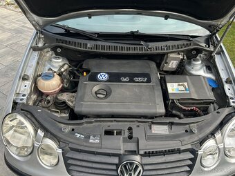 Volkswagen Polo 1,4 16V Comfortline - 11