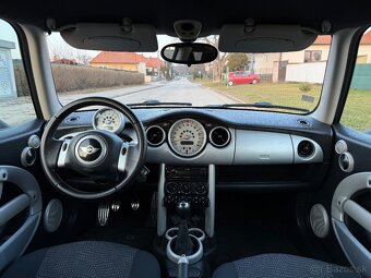 Mini Cooper One 1.6 85kW - 11