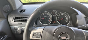 Opel Astra 2.0 Turbo Sport 147KW 6M - 11