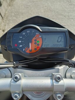 KTM DUKE 690 - 11