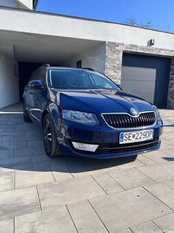 Škoda Octavia Combi 1.6 TDI 110k GreenLine Ambition - 11