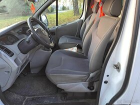 Opel Vivaro 2.0 dci - 11