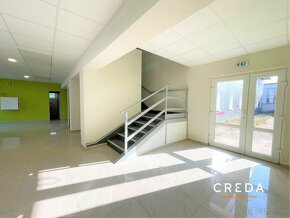 CREDA | prenájom 1 700 m2 priestory v polyfunkčnej budove, N - 11