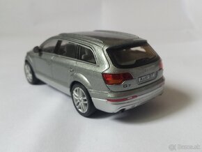 Zbierka modelov Audi Q7 - 11