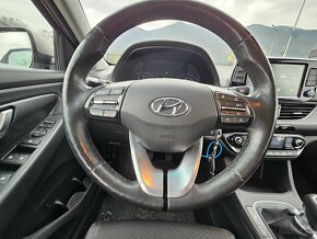 Hyundai i30 1.4 T-GDi Go Kúpené v SR 1.majiteľ - 11