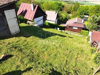 NA PREDAJ POZEMOK NA REKREAČNÉ ÚČELY S VÝMEROU 304 M2. - 11