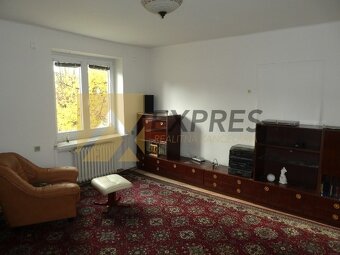 RK EXPRES - predaj 4 izbový byt v Handlovej, 90 m2, ul.29.au - 11