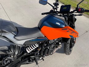 2024 KTM Duke  125 - 11