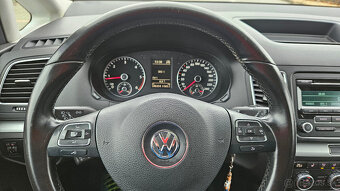 VW Sharan 2,0 TDI - 11