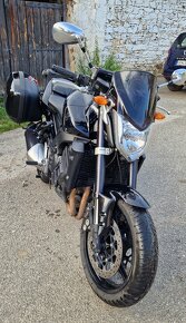 Yamaha FZ1 - 11