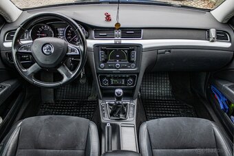 Škoda Superb Combi 1.6 TDI Greenline Elegance - 11