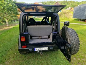 Jeep Wrangler TJ 2,5 Hardtop - 11