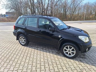 TOYOTA RAV 4  2.0 DIESEL 4X4 ROK 2005 - 11