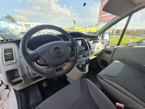 Opel Vivaro 2.0 CDTI - 11