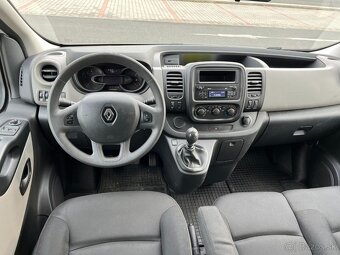 Renault Trafic DCi 125 9 míst 2 šoupačky koup. ČR - 11