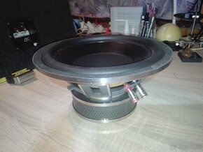 Nový basový reproduktor. ESX 300 W RMS.10“ 25 cm. - 11