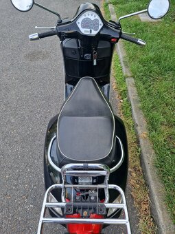 Vespa GTS 300 i.e SUPER - nejlevnější nabídka na internetu - 11