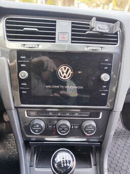 VOLKSWAGEN GOLF Combi 2.0 TDI - 11