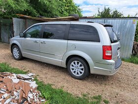 Rozpredam Chrysler grand voyager 2,8crdi RT - 11