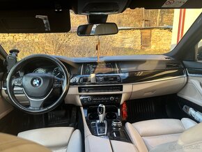 BMW 530xd turing - 11