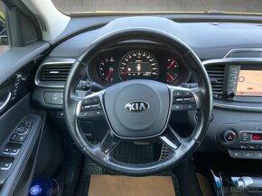 Kia Sorento 2,2 CRDI GT-LINE AWD AT - 11