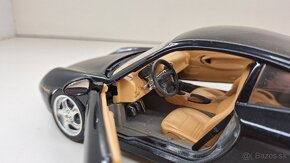 1:18 PORSCHE 911 997 - 11