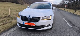 Predam Škoda superb 3 - 11