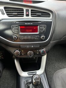 KIA Ceed sw - 11