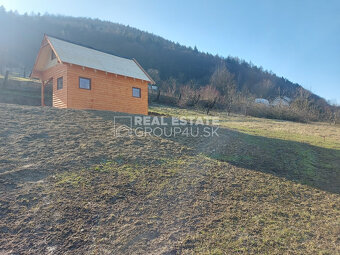 STAVEBNÝ POZEMOK S KRÁSNYM VÝHĽADOM - 945 M2 - MILOCHOV - 11